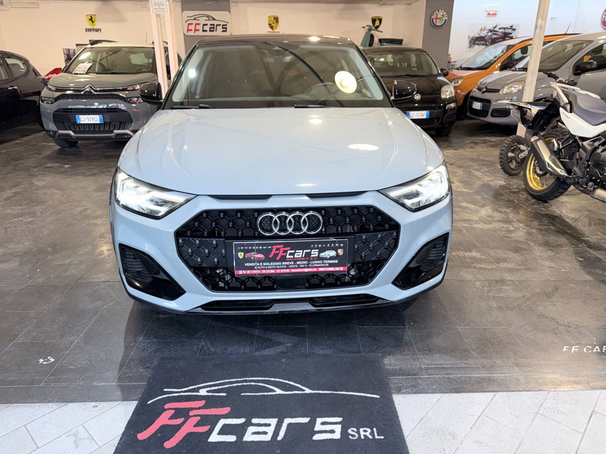 Audi A1 Sportback 30 TFSI S tronic Identity Black