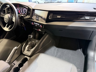Audi A1 Sportback 30 TFSI S tronic Identity Black (18)