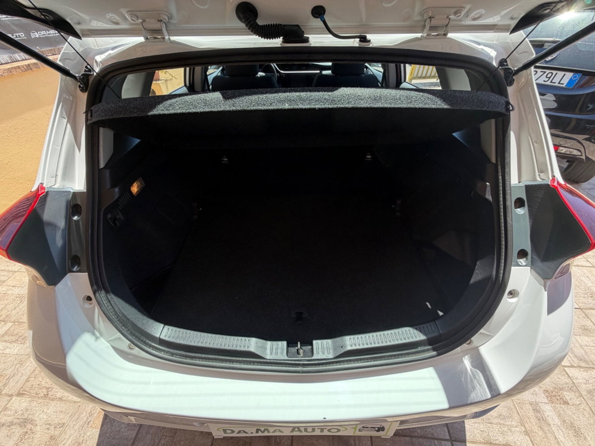 Toyota Auris 1.8 Hybrid Business Pack (20)