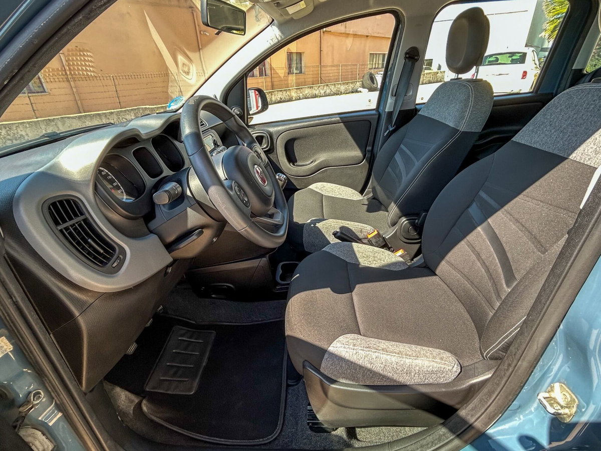 Fiat Panda 1.0 FireFly S&S Hybrid City Cross (5)