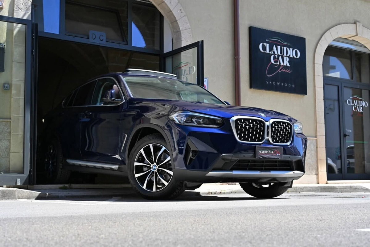 BMW X4 xDrive20d 48V (3)