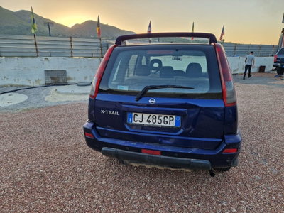 Nissan X-Trail 2.2 dCi Sport (5)