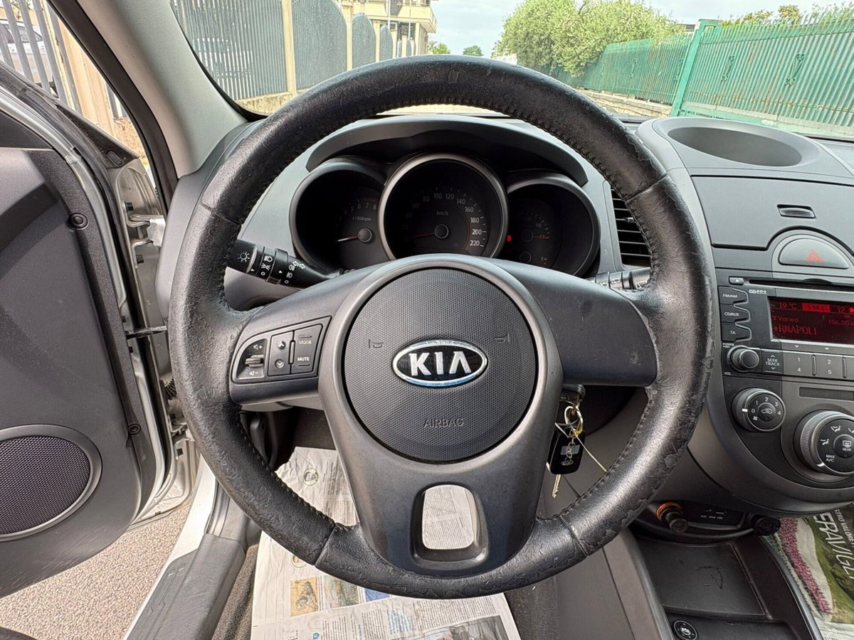 Kia Soul 1.6 CVVT Cool Bi-Fuel (13)