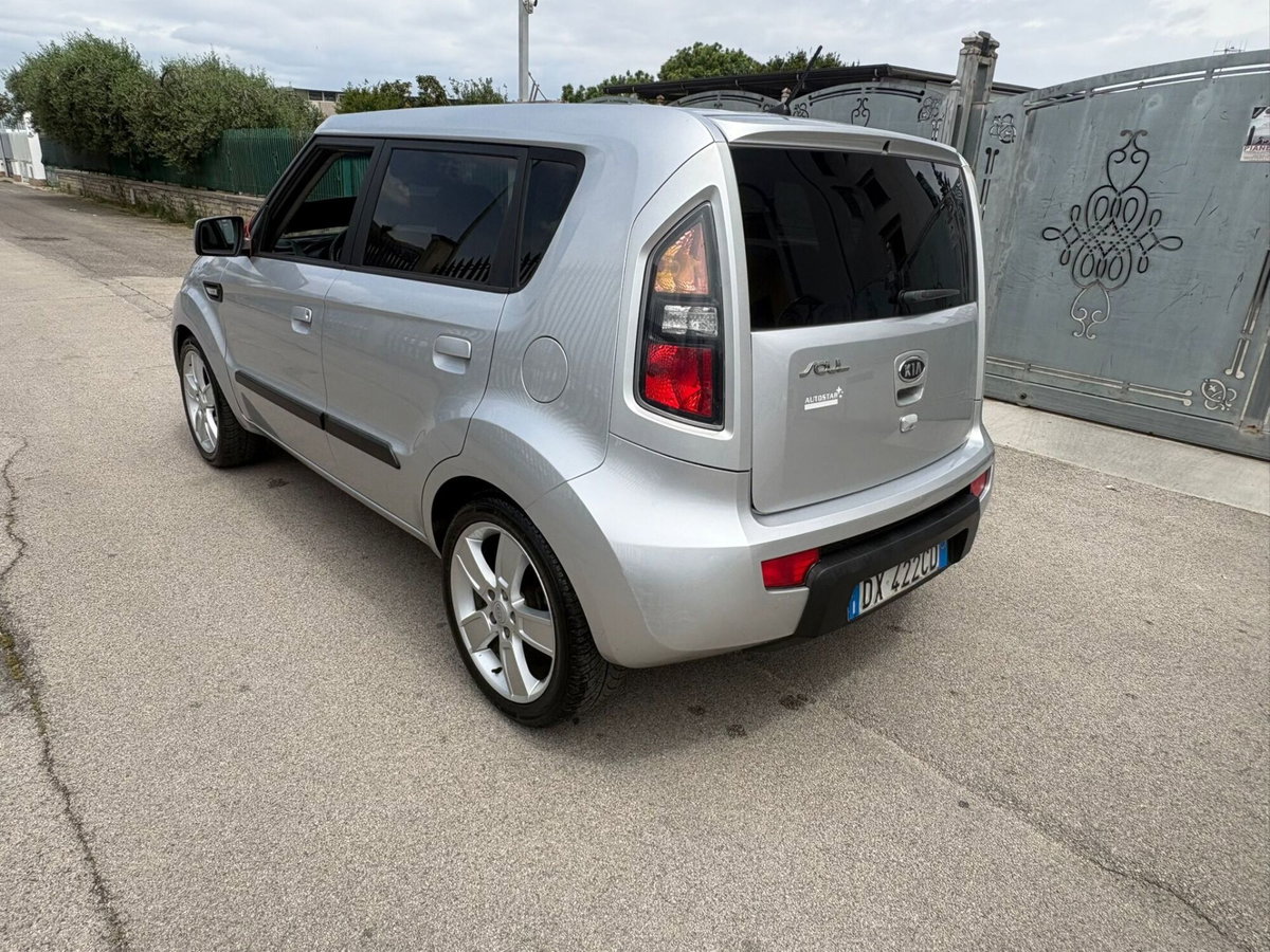 Kia Soul 1.6 CVVT Cool Bi-Fuel (4)