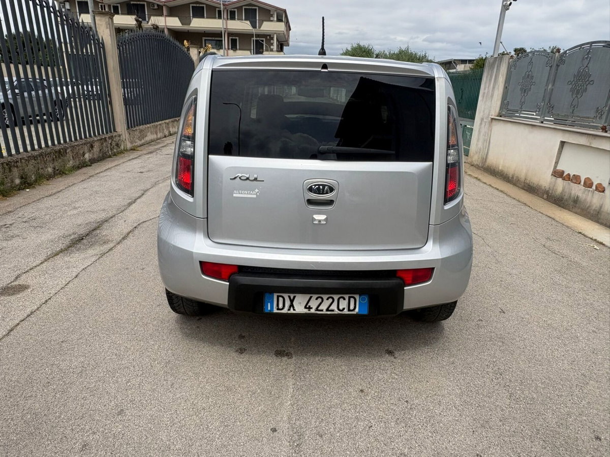 Kia Soul 1.6 CVVT Cool Bi-Fuel (5)