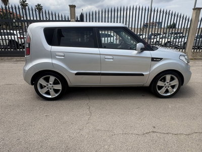 Kia Soul 1.6 CVVT Cool Bi-Fuel (7)