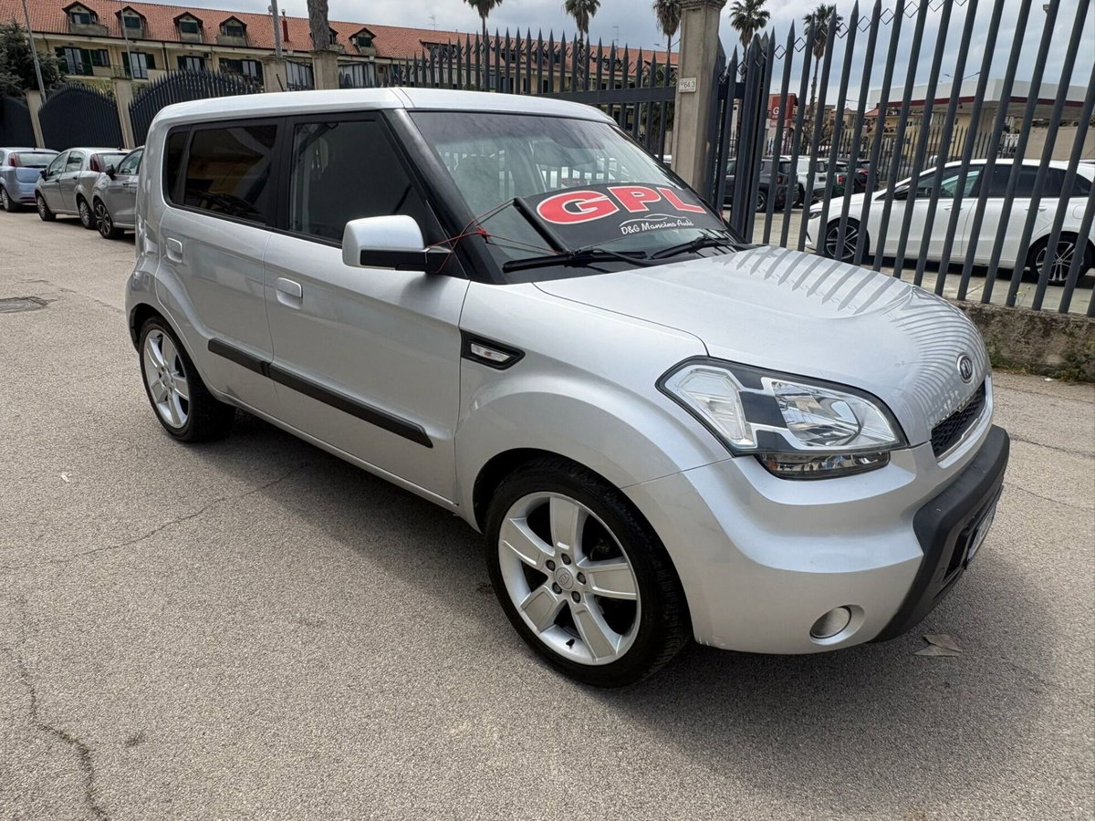Kia Soul 1.6 CVVT Cool Bi-Fuel (8)