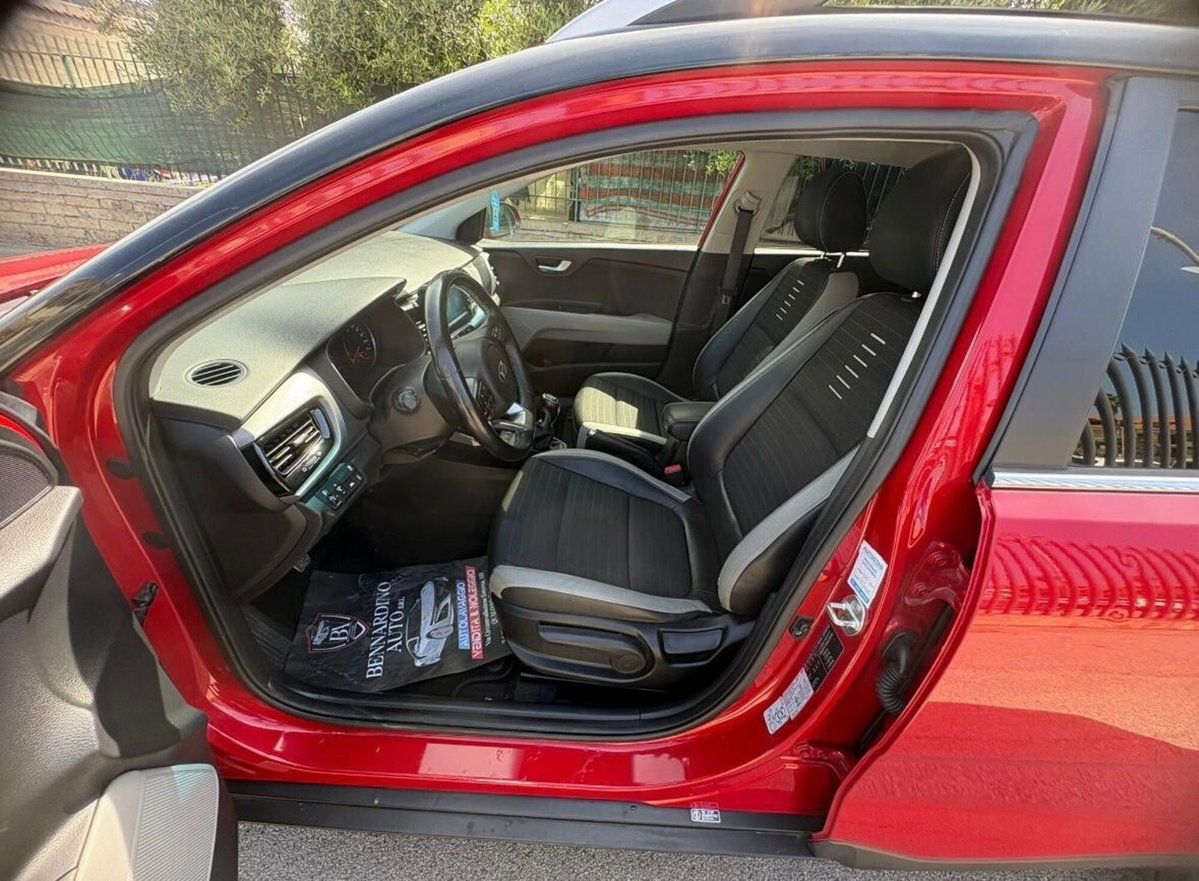Kia Stonic 1.0 T-GDi 120 CV Energy (12)