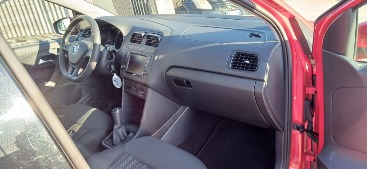 Volkswagen Polo 1.4 TDI 5p. Trendline (11)