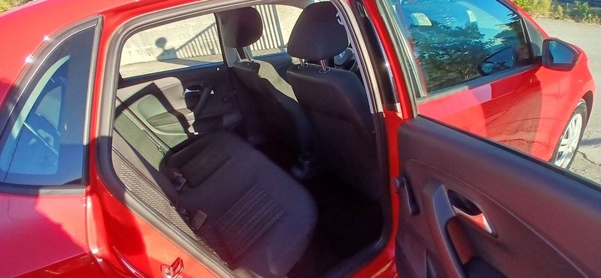 Volkswagen Polo 1.4 TDI 5p. Trendline (14)