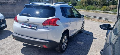 Peugeot 2008 e-HDi 92 CV Stop&Start ETG6 Allure (10)