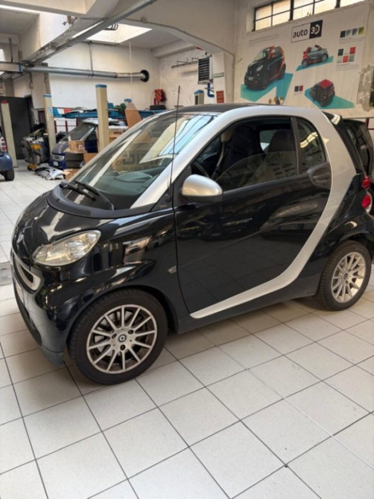 smart Fortwo 1000 52 kW MHD coupé passion (2)