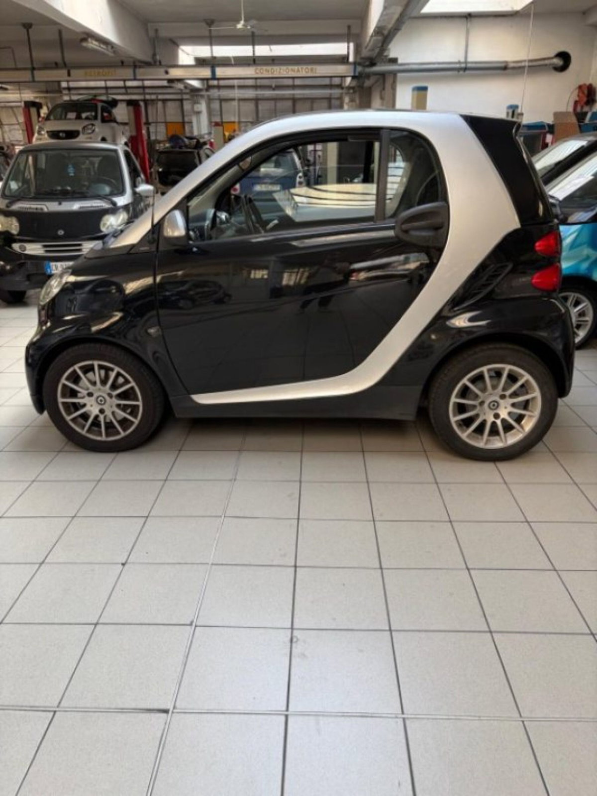 smart Fortwo 1000 52 kW MHD coupé passion (3)