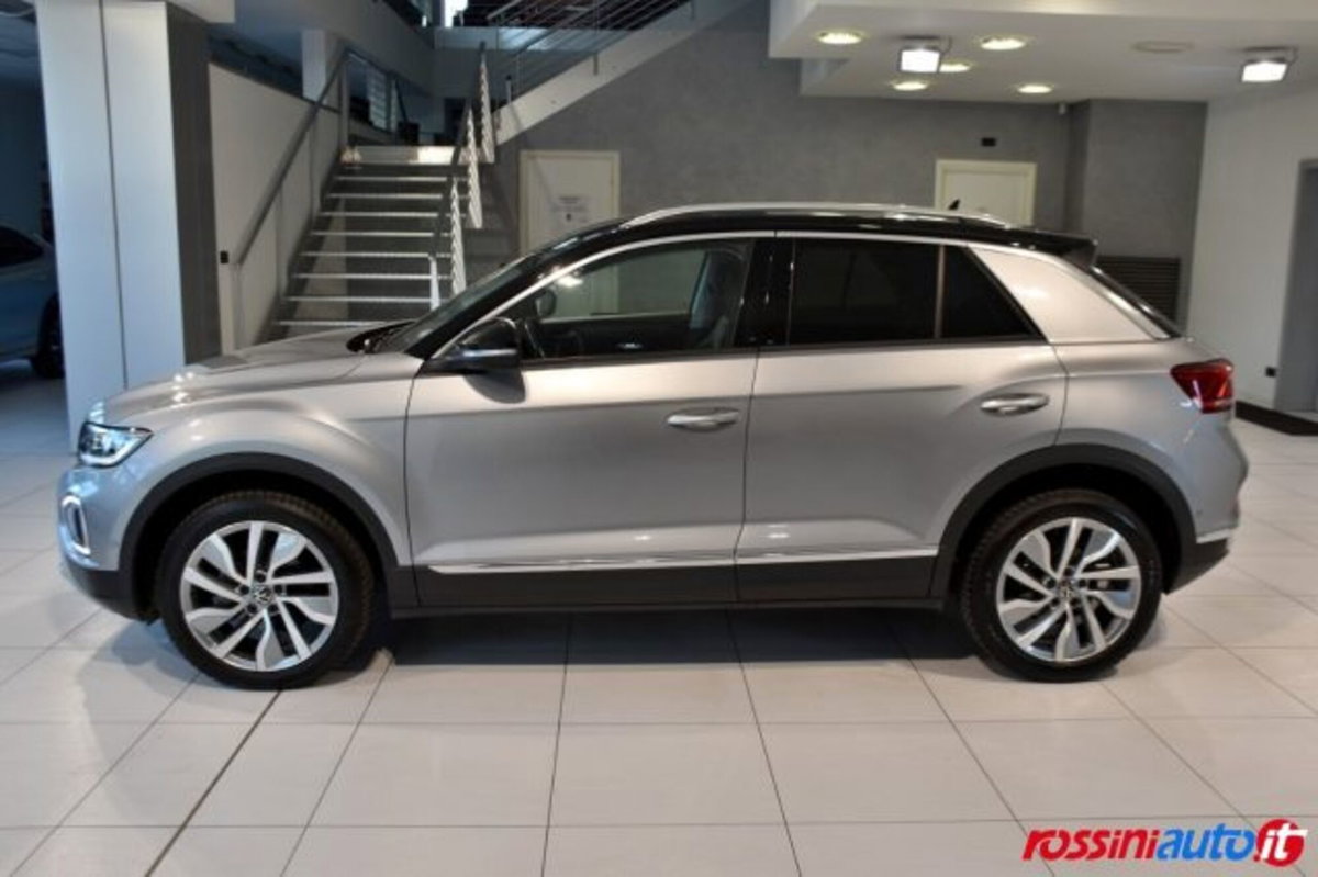 Volkswagen T-Roc 1.5 tsi Style (2)