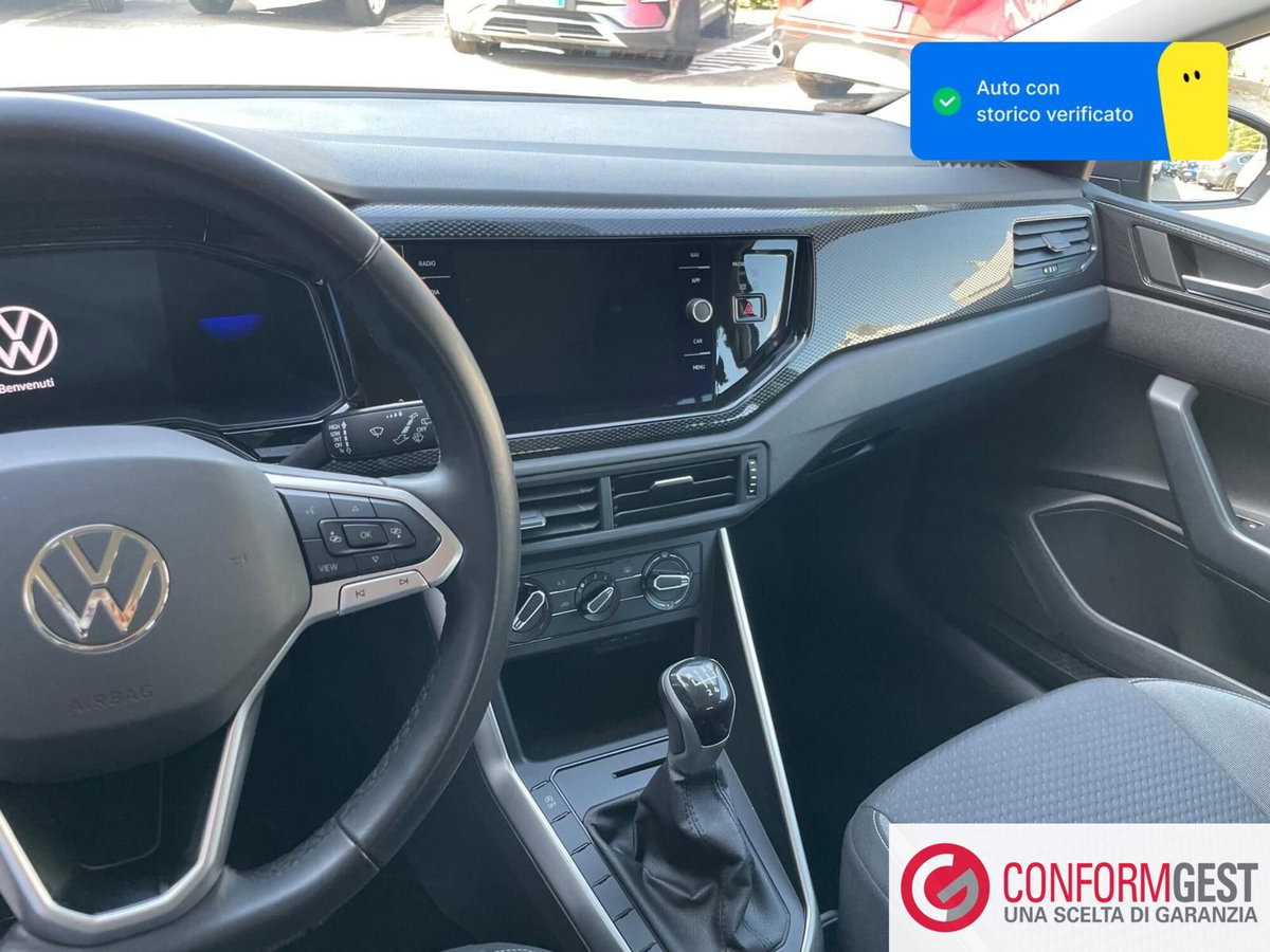 Volkswagen Polo 1.0 tsi Life 95cv (14)