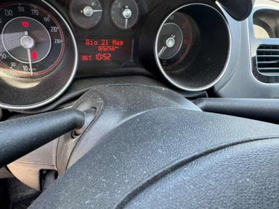 Fiat Punto 1.3 MJT II 75 CV 5 porte Street (14)