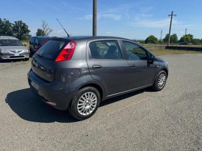 Fiat Punto 1.3 MJT II 75 CV 5 porte Street (4)