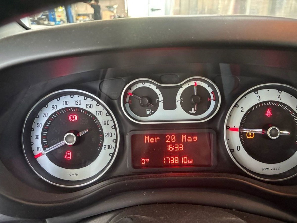 Fiat 500L 1.3 Multijet 95 CV Pop Star (5)