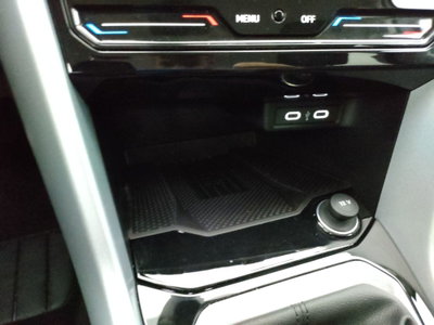 Volkswagen T-Roc 1.0 tsi Life 115cv (19)