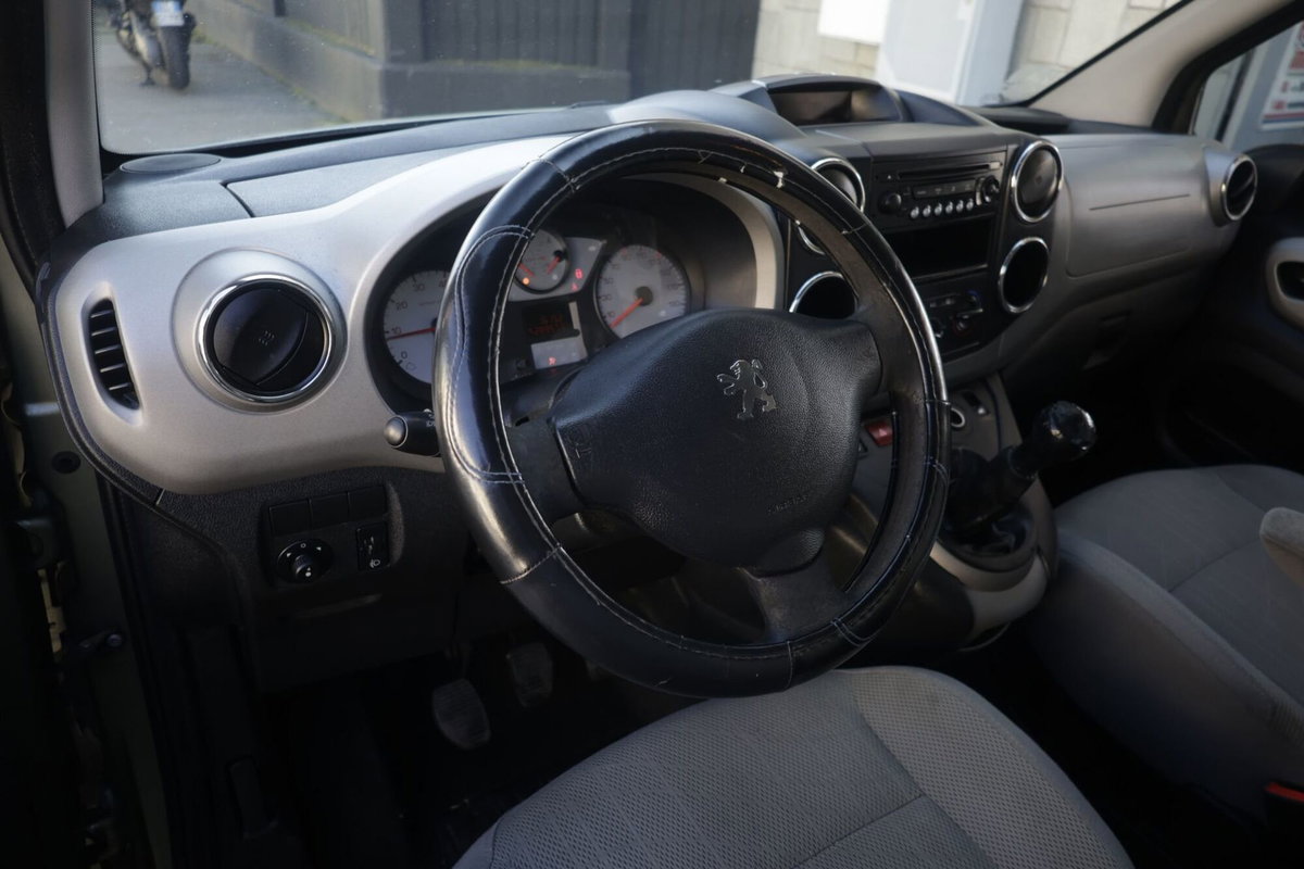 Peugeot Partner 1.6 HDi 90CV Premium (14)