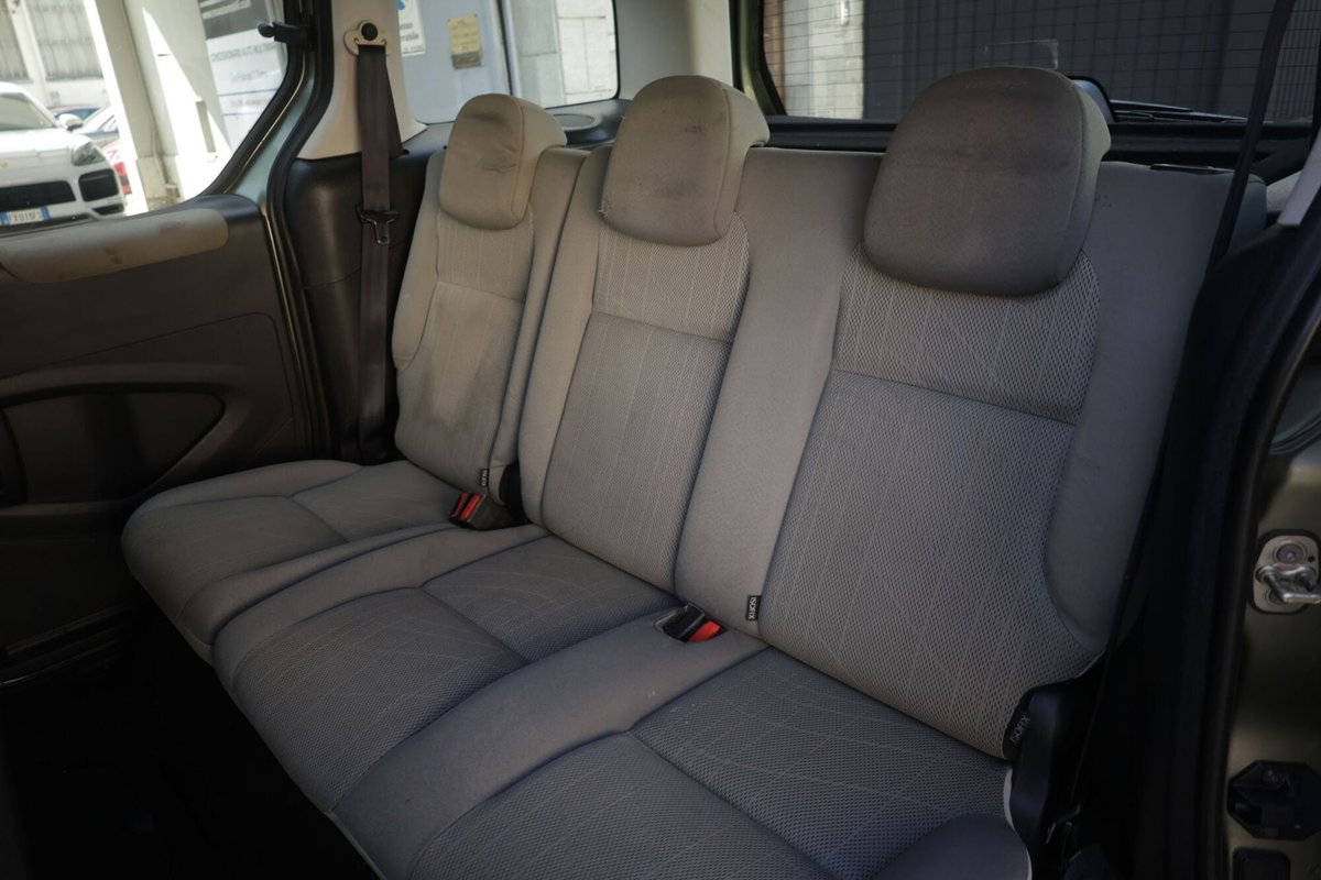 Peugeot Partner 1.6 HDi 90CV Premium (3)