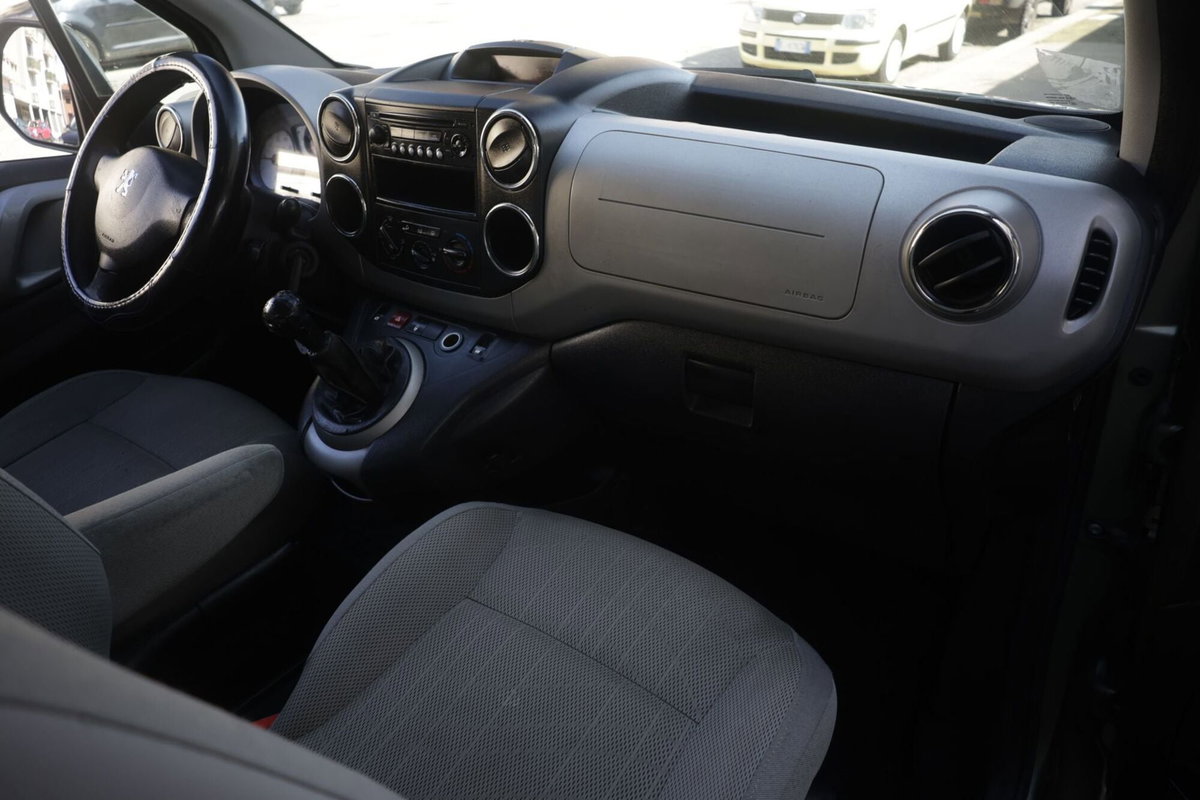 Peugeot Partner 1.6 HDi 90CV Premium (8)