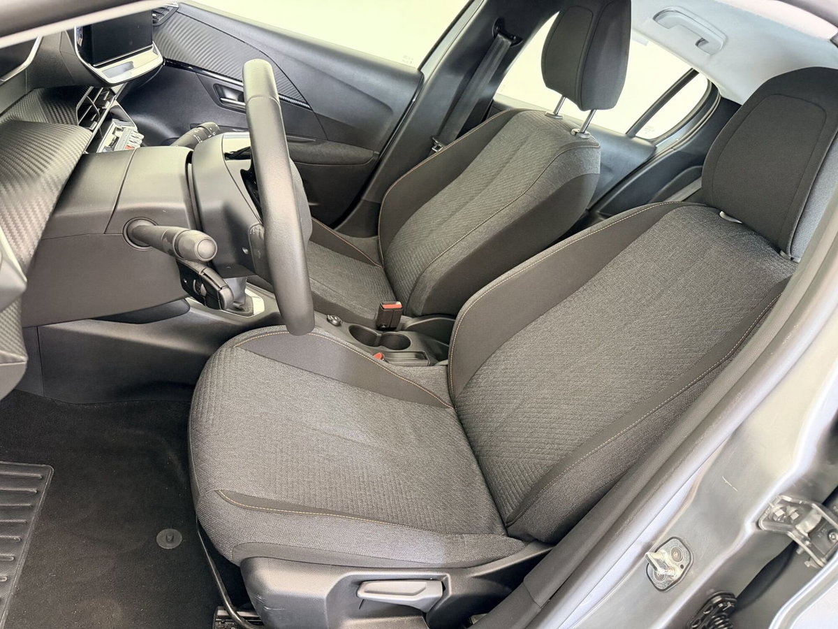Peugeot 208 PureTech 100 Stop&Start EAT8 5 porte Active Pack (13)