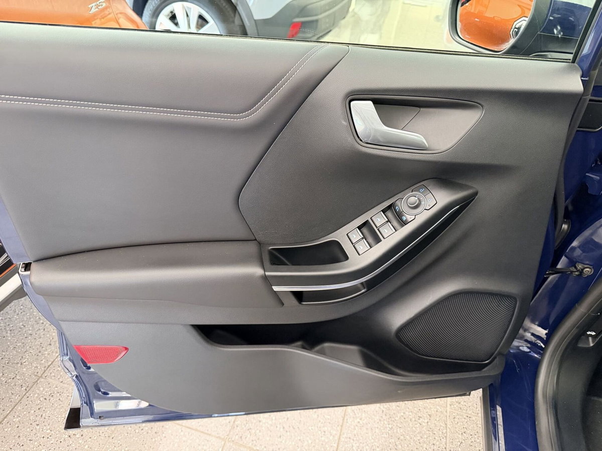 Ford Puma 1.0 EcoBoost Hybrid 125 CV S&S aut. Titanium X (12)