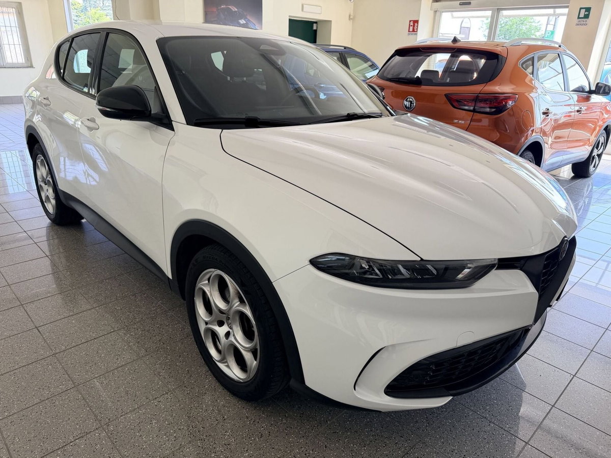 Alfa Romeo Tonale 1.5 hybrid Sprint 130cv tct7 (4)