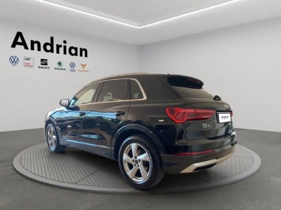 Audi Q3 35 TDI quattro S tronic Business Advanced (2)
