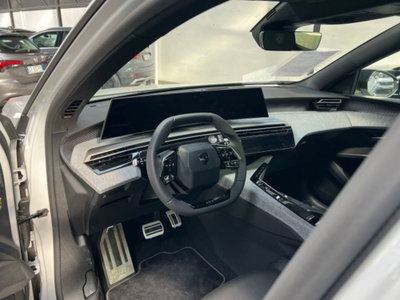 Peugeot 3008 1.2 hybrid GT 145cv e-dcs6 (7)