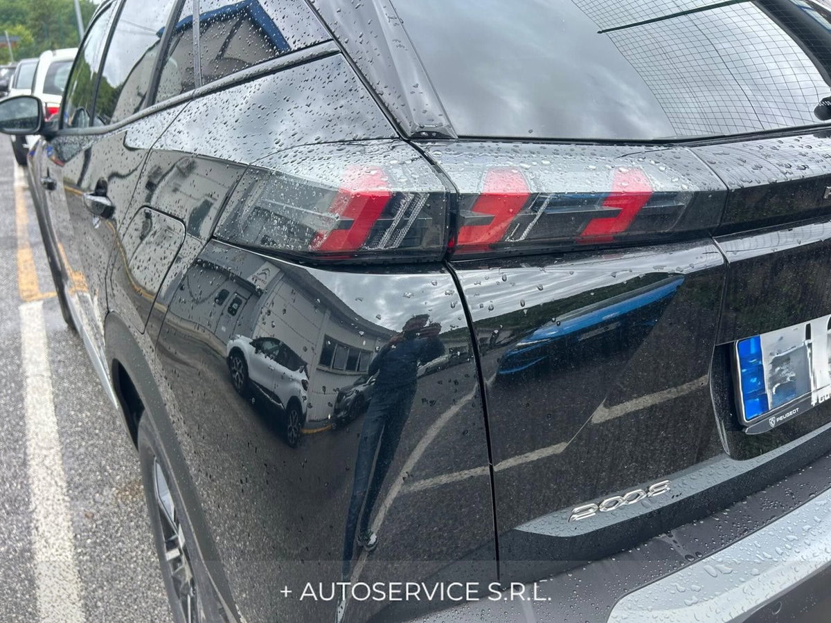 Peugeot 2008 1.2 turbo Allure 100cv (19)