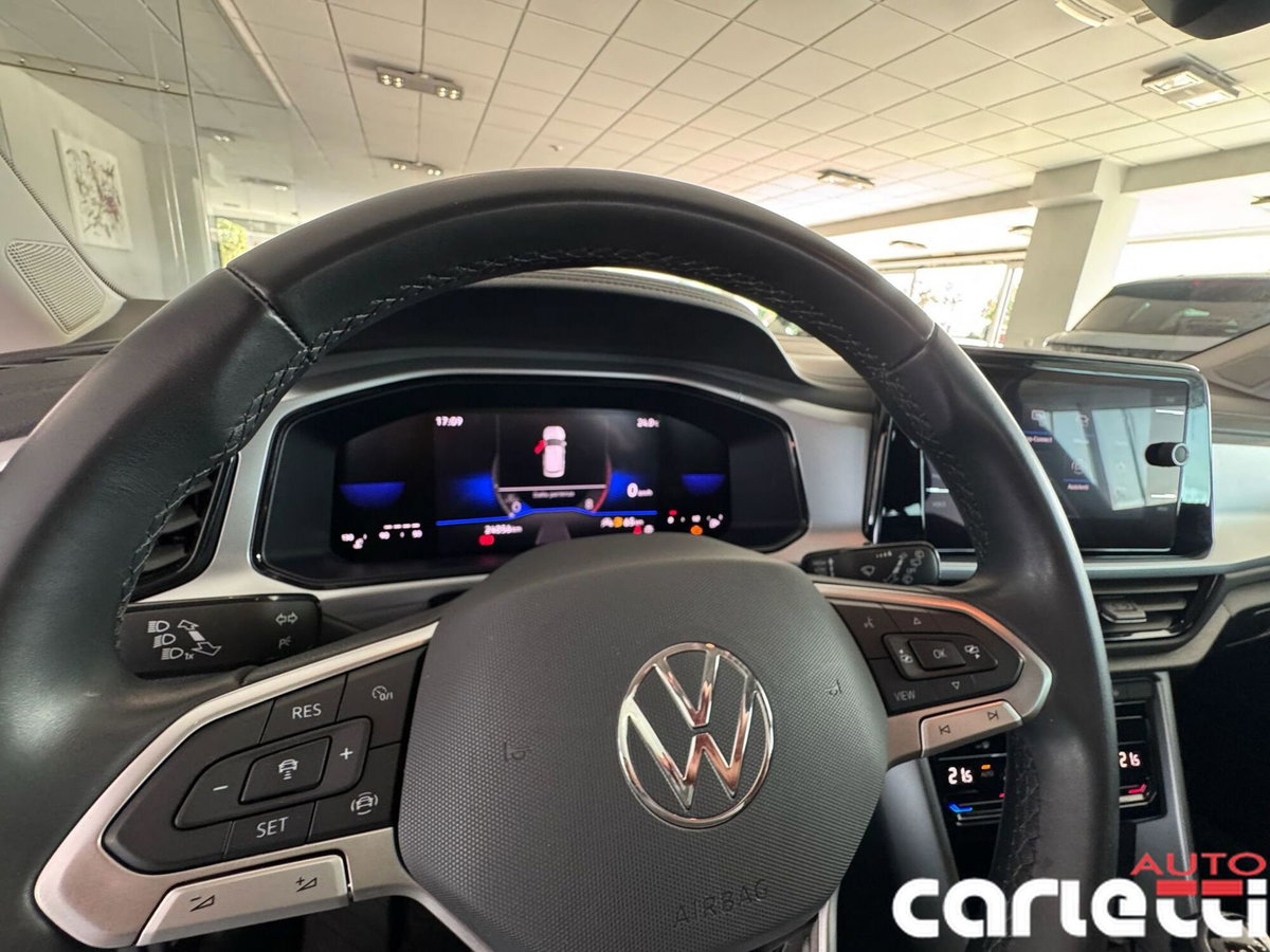 Volkswagen T-Roc 1.0 TSI Style (11)