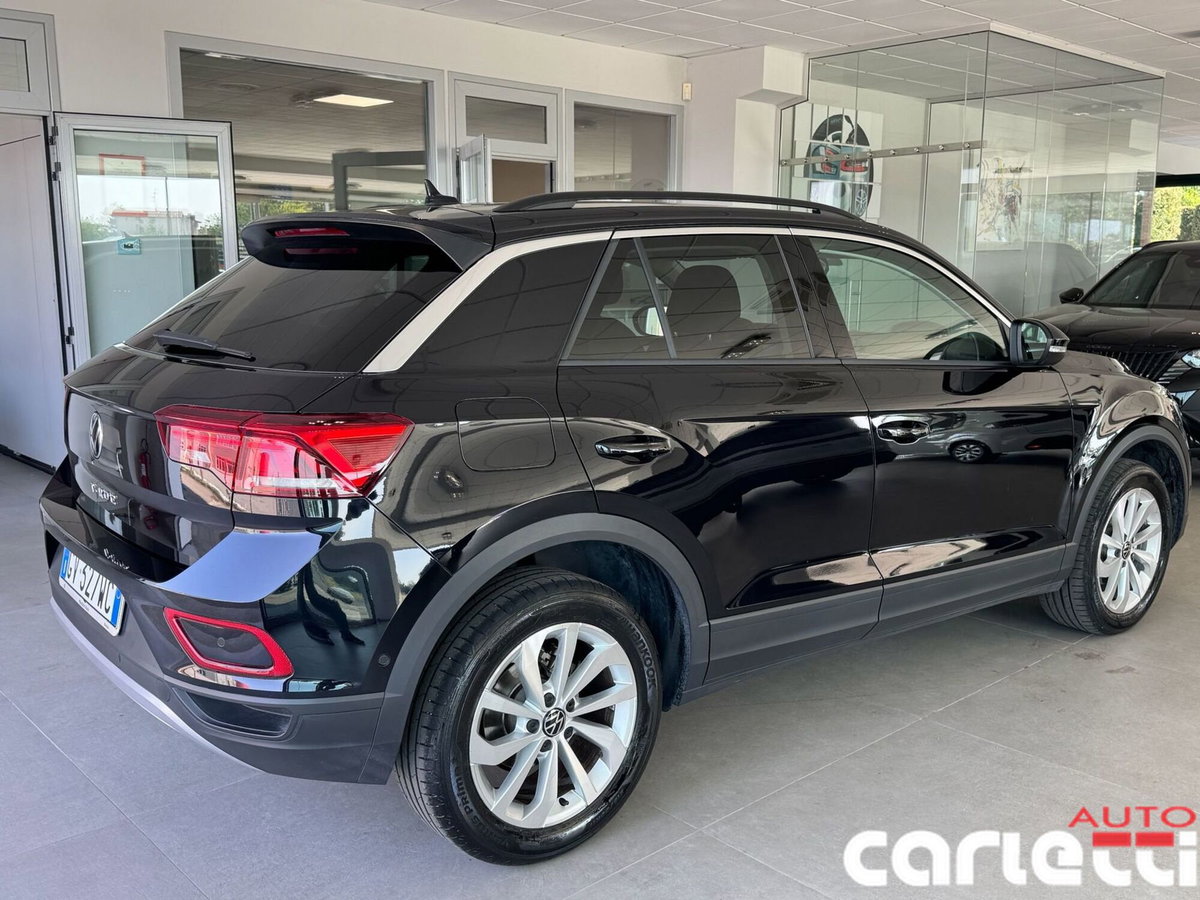 Volkswagen T-Roc 1.0 TSI Style (16)
