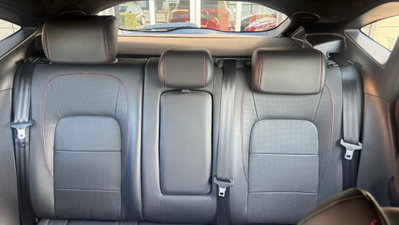 Jaguar E-Pace 2.0D 180 CV AWD aut. First Edition (15)