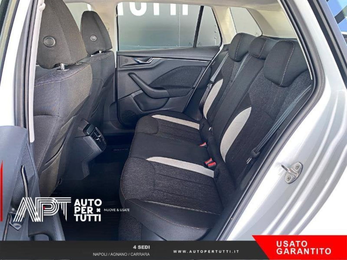 Skoda Kamiq 1.0 tsi Black Dots 95cv (16)