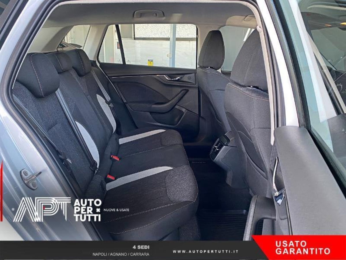 Skoda Kamiq 1.0 tsi Black Dots 95cv (17)