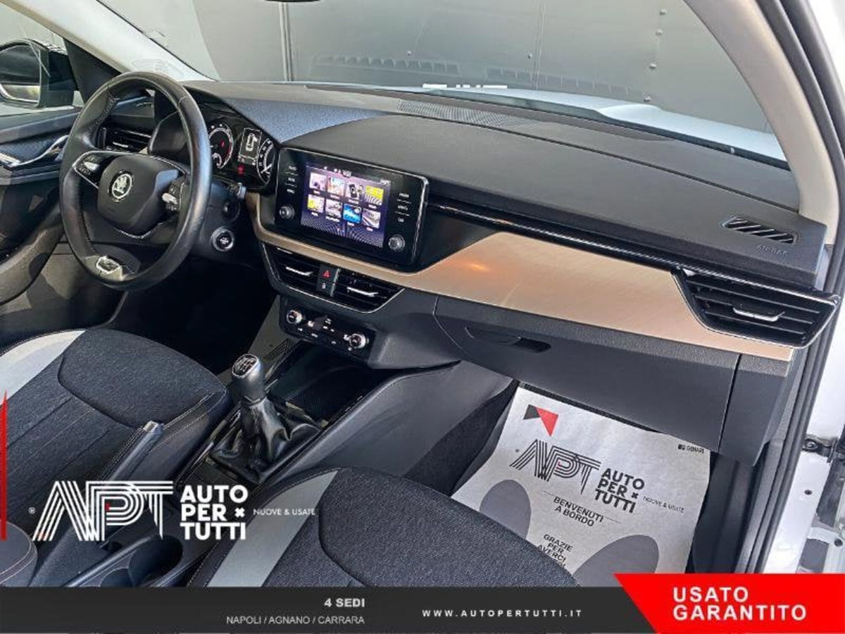 Skoda Kamiq 1.0 tsi Black Dots 95cv (19)