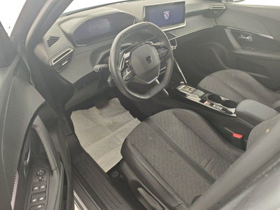 Peugeot 2008 1.2 hybrid Allure 145cv e-dcs6 (7)