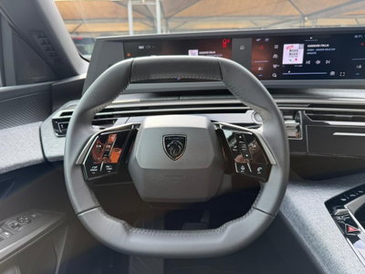 Peugeot 3008 1.2 hybrid Allure 145cv e-dcs6 (9)