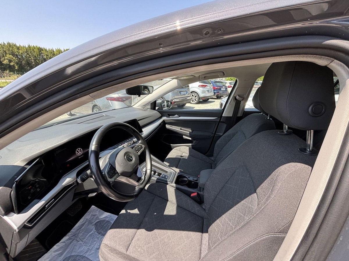 Volkswagen Golf 2.0 TDI 150 CV DSG SCR 4Motion Life (16)