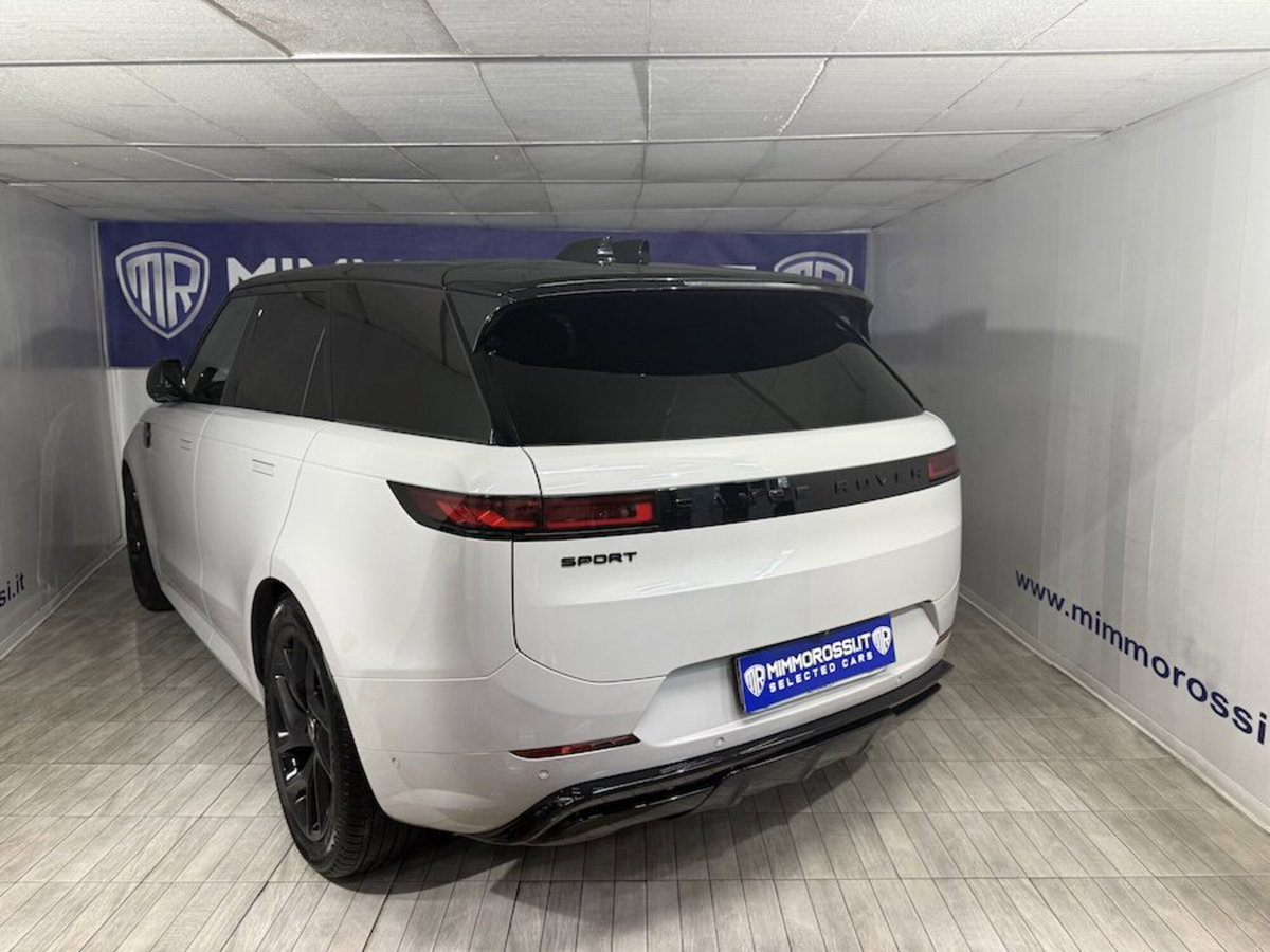 Land Rover Range Rover Sport 3.0D l6 249 CV HSE Dynamic Stealth (8)