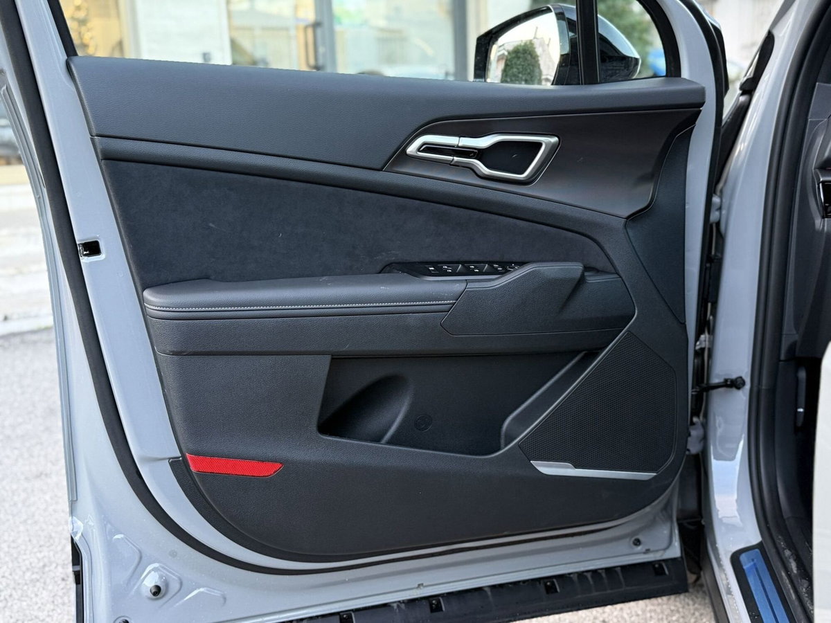 Kia Sportage 1.6 t-gdi hev Style 2wd at6 (12)