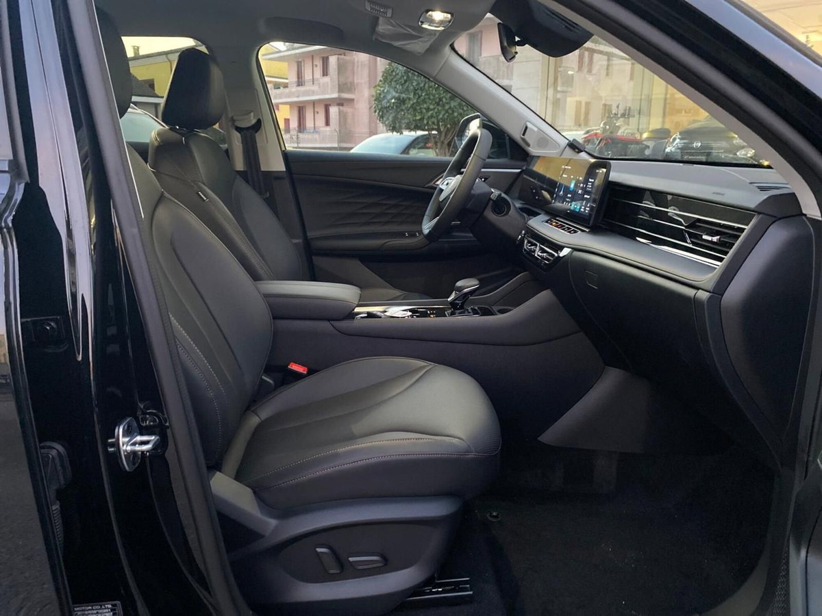 Mg HS 1.5 Luxury auto (20)