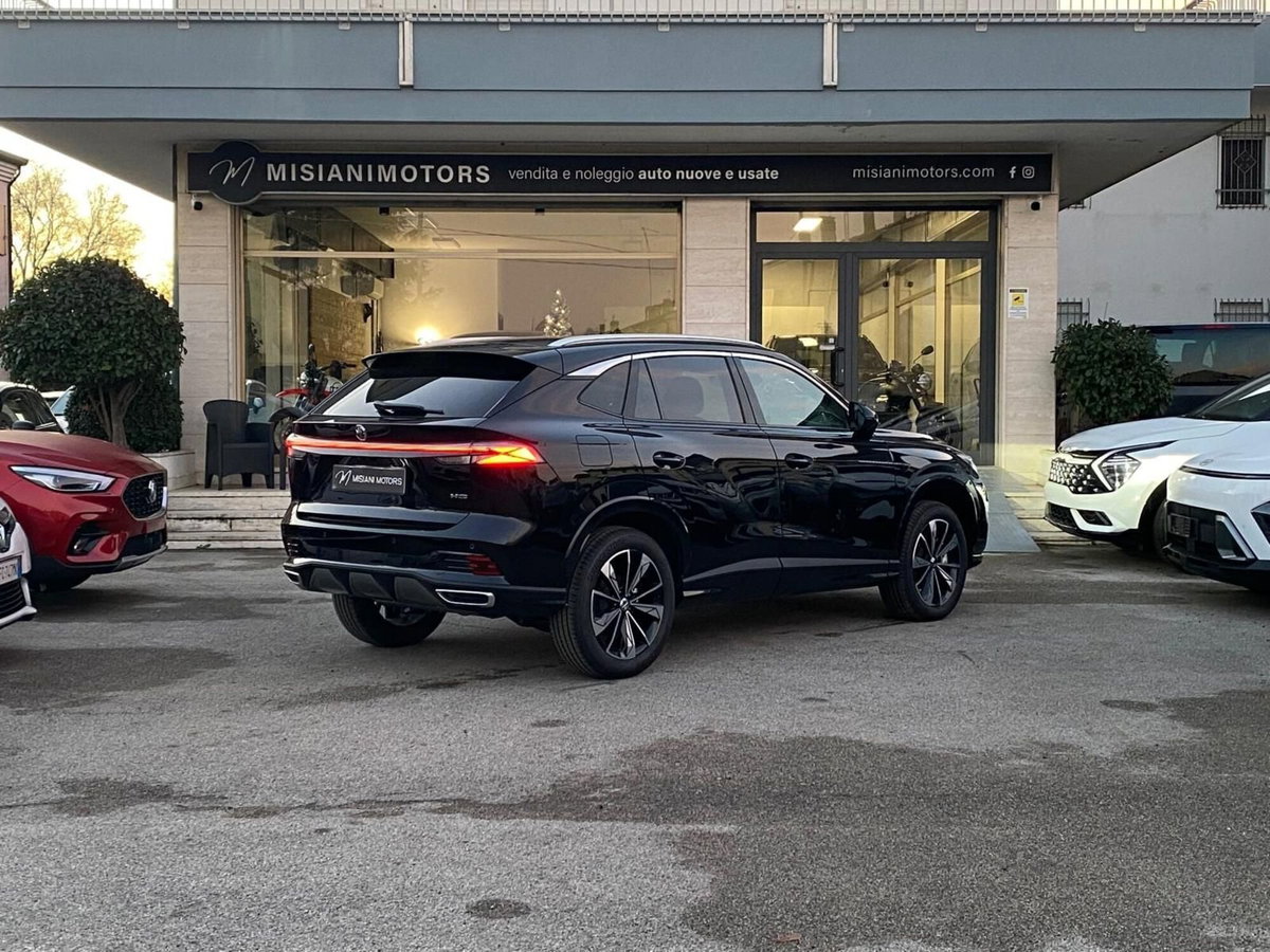 Mg HS 1.5 Luxury auto (6)