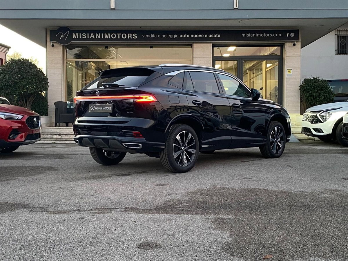 Mg HS 1.5 Luxury auto (7)