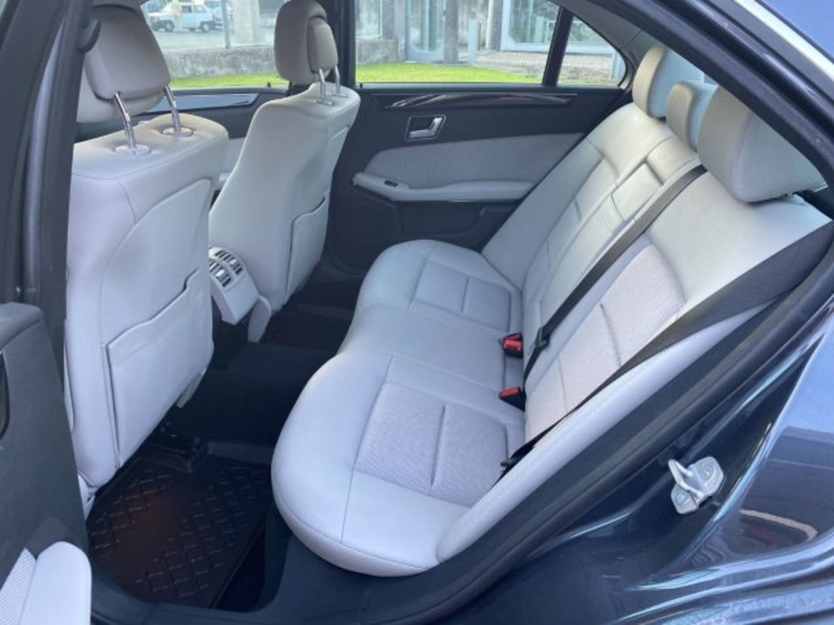 Mercedes-Benz Classe E 250 CDI BlueEFFICIENCY 4M. Avantgarde (10)