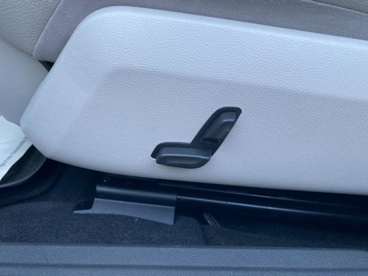 Mercedes-Benz Classe E 250 CDI BlueEFFICIENCY 4M. Avantgarde (16)