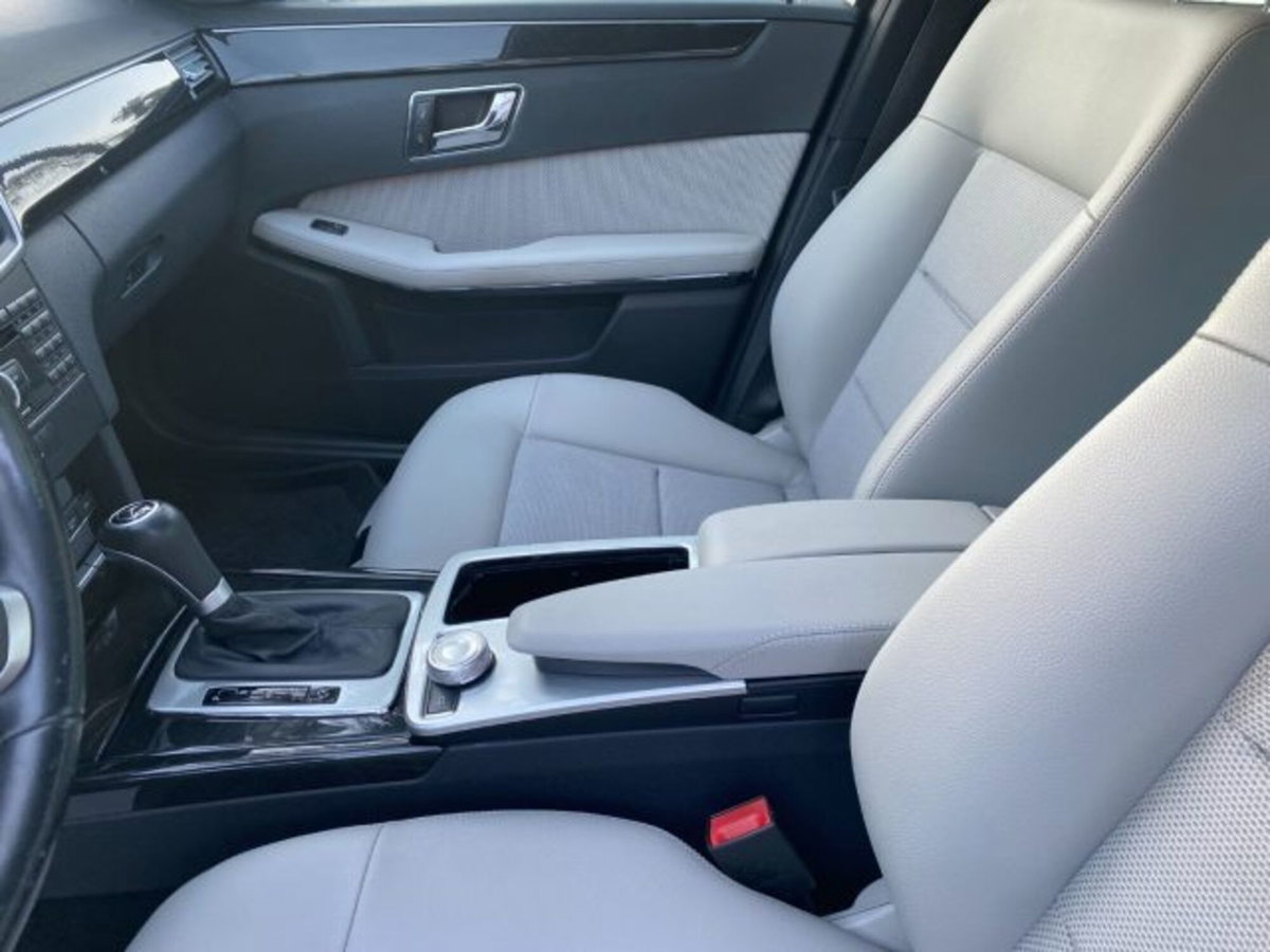 Mercedes-Benz Classe E 250 CDI BlueEFFICIENCY 4M. Avantgarde (7)