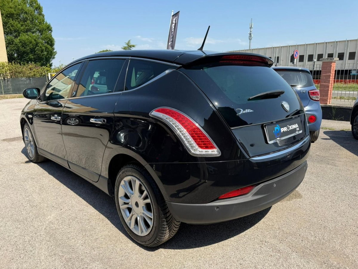 Lancia Delta 1.6 MJT DPF Selectronic Platinum (7)